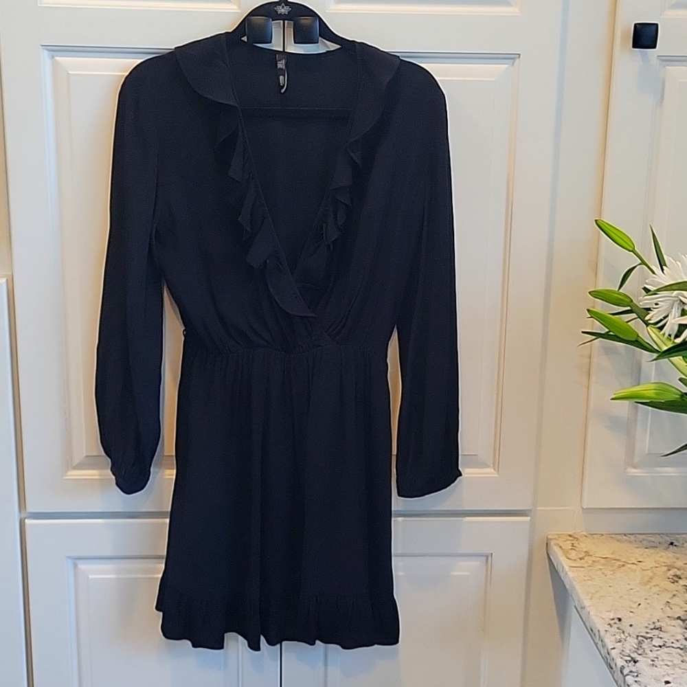 Date Night! MANGO black dress 4